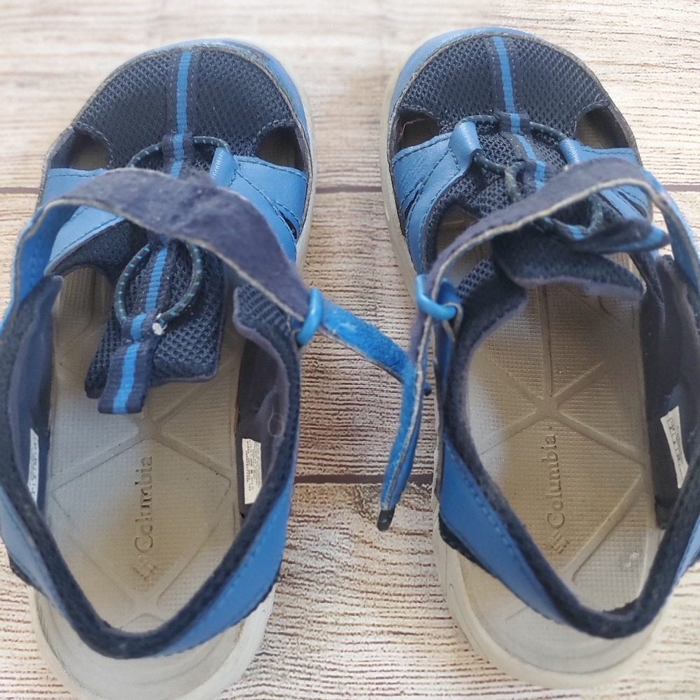 5/$20🌟Columbia Kids Blue Sandals - Picture 7 of 8